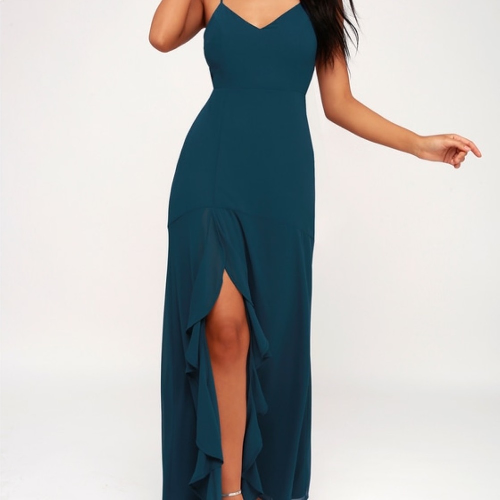 Lulu’s Luxurious Love LACE-up back gown